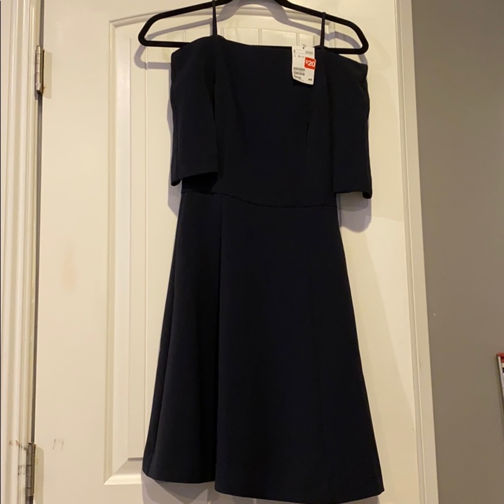 Navy H&M dress
